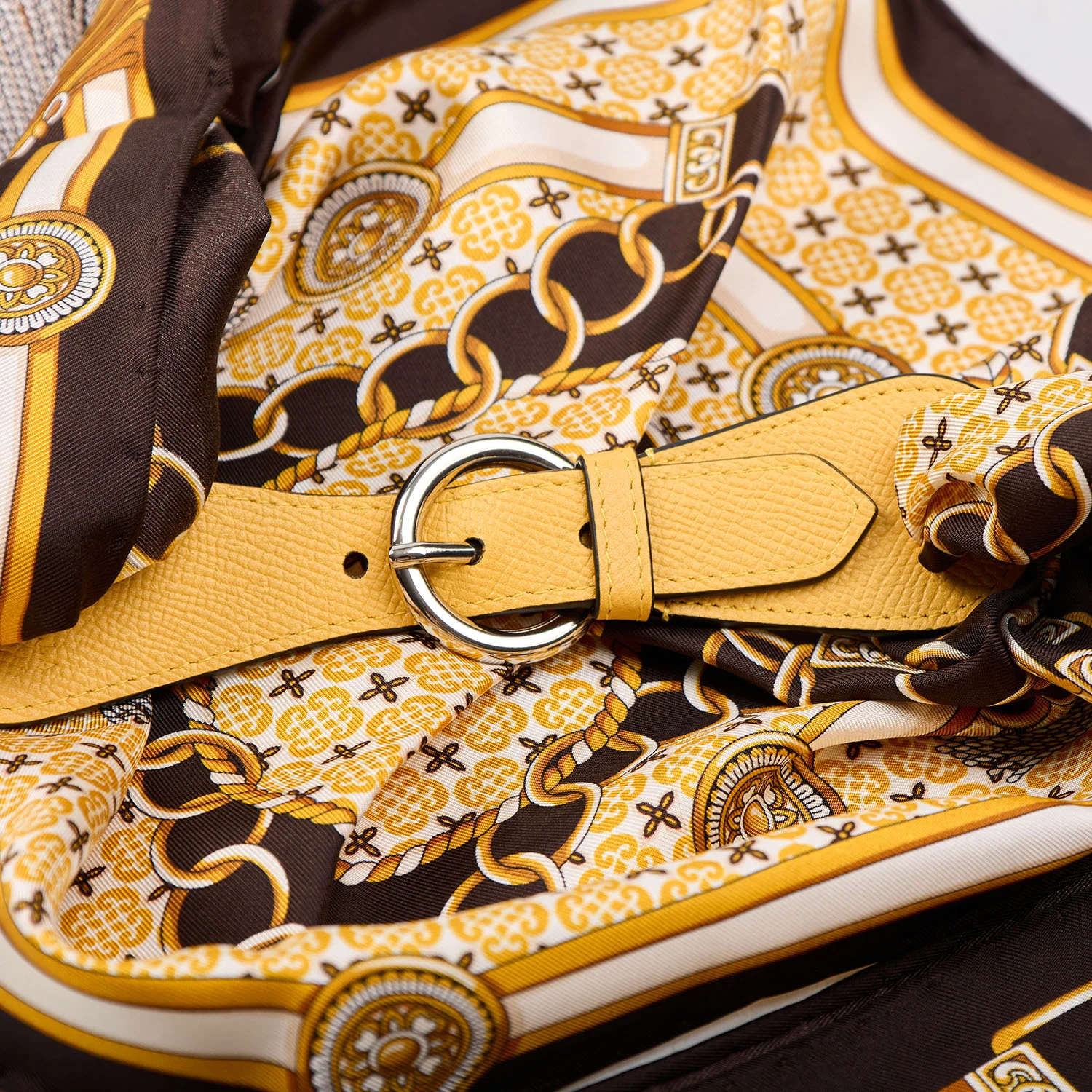 YELLOW LEATHER SCARF-BUCKLE - Image 3